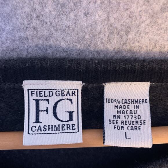 Field Gear Cashmere Dark Gray Sweater, Mens Size L, V Neck Pullover Quiet Luxury - Picture 5 of 9